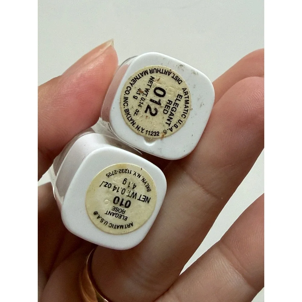 Artmatic USA Elegant Lipstick Set 010 Rose 012 Red Vintage Style‎ Vitamin E 2pk